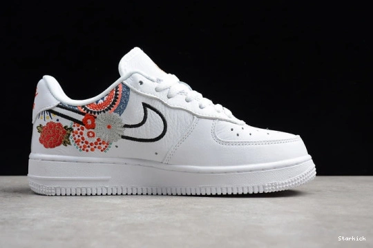 FLOWERS YEAR AJ8298-100 AIR LNY FORCE 1 NEW QS WOMENS NIKE 07 WHITE LUNAR 1206